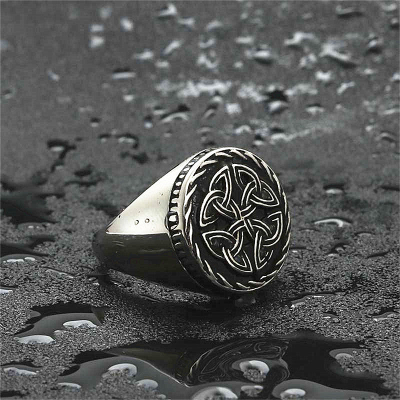 Charming Ring for Any Occasion