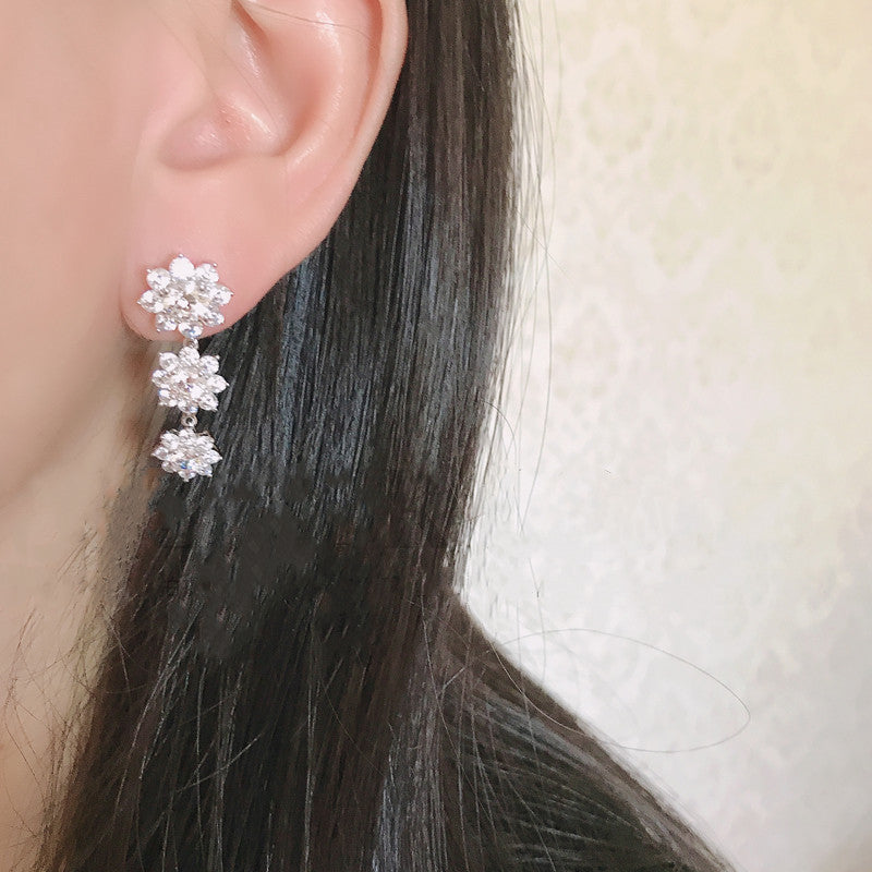 Vintage Handmade Gold Earring