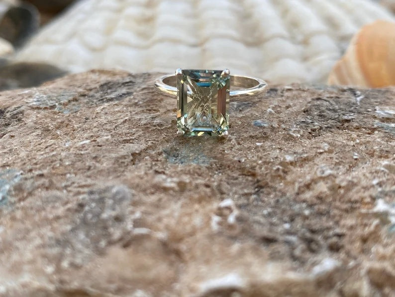 Stunning Ring for Daily Wear
