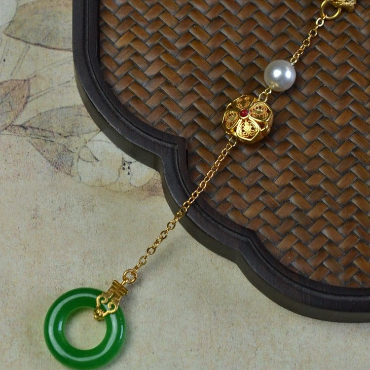 Charming Pendant for Any Occasion