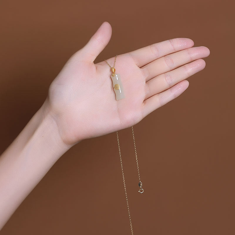 Beautiful Gold Pendant with Unique Style