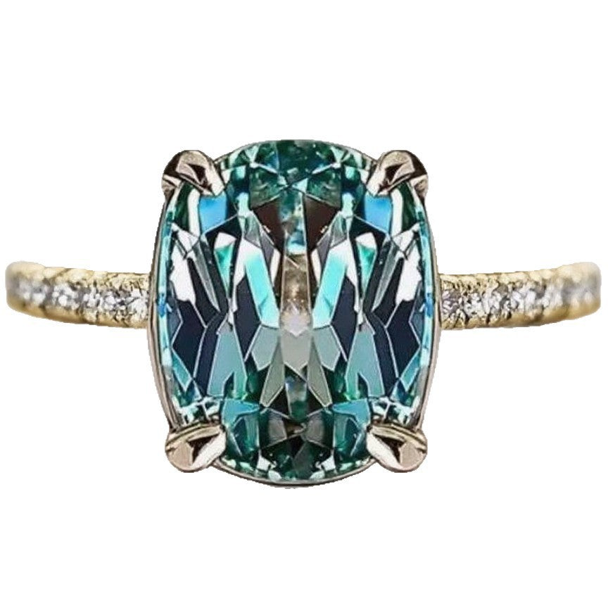 Stunning Gold Ring for Daily Wear