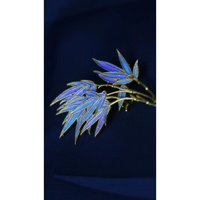 Elegant Piece for Every Occasion