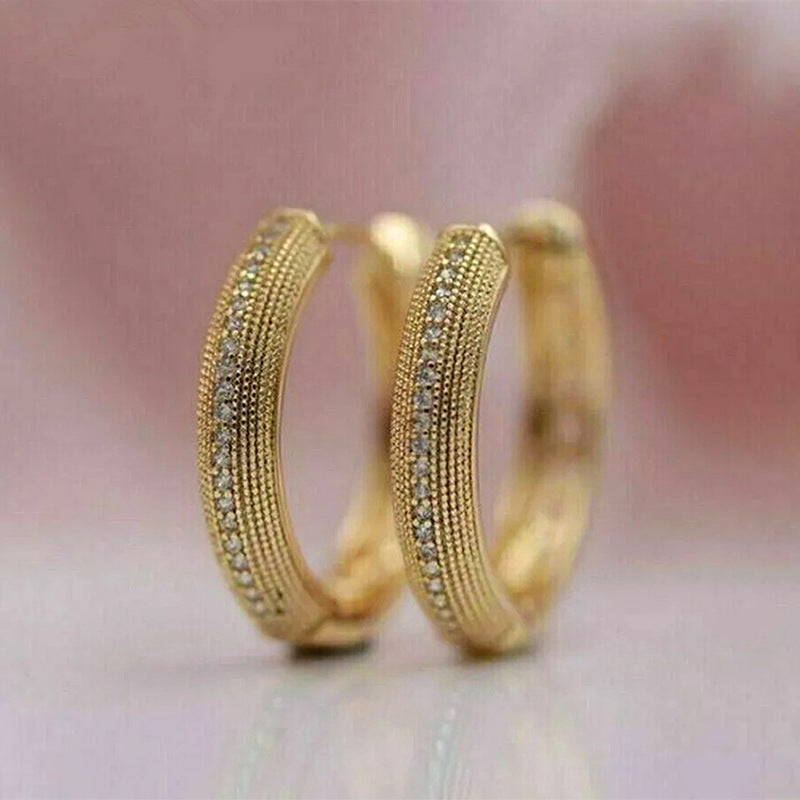 Elegant Earring for Every Occasion