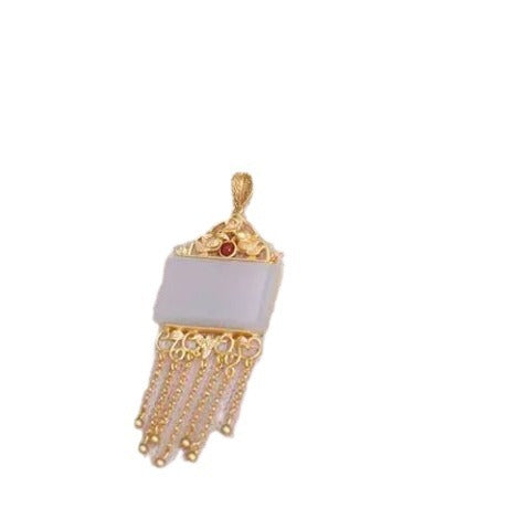 Beautiful Silver Necklace with Unique Style