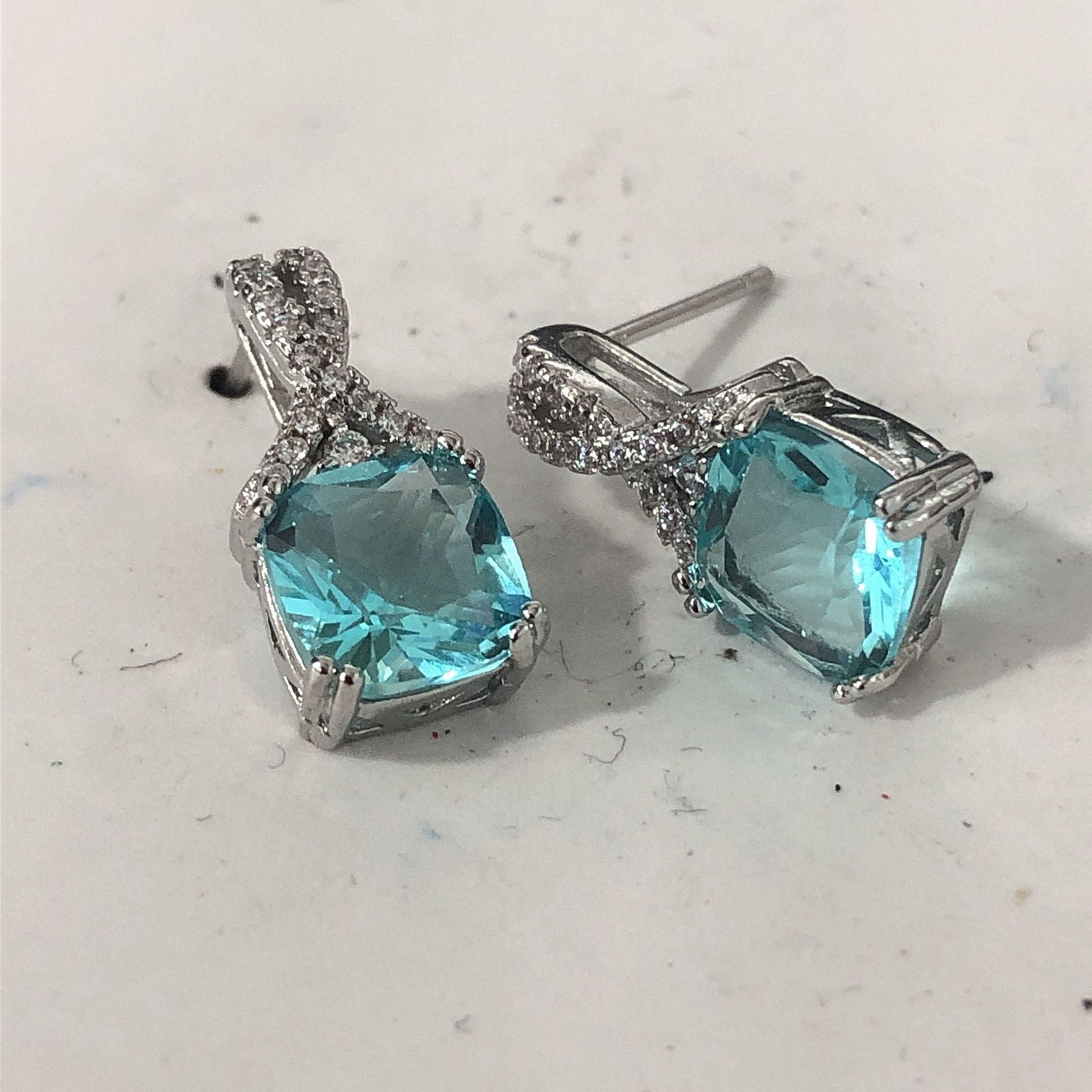 Elegant Earring for Every Occasion