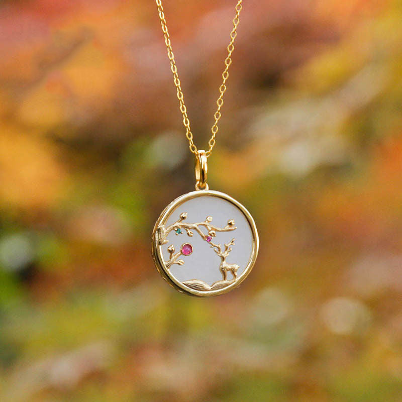 Classic Silver Necklace with Timeless Appeal