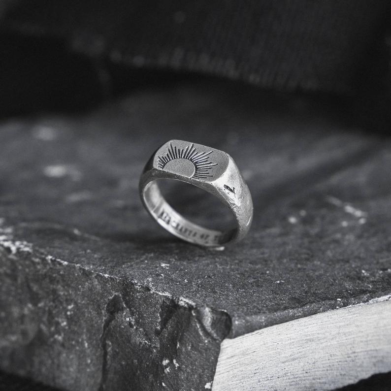 Elegant Silver Ring for Every Occasion