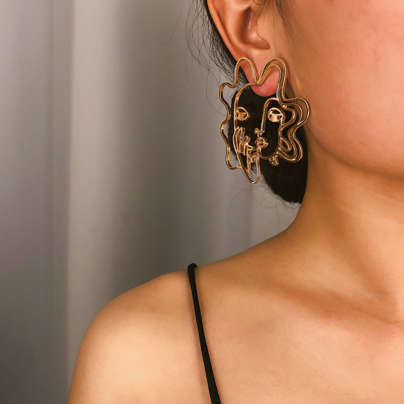 Stunning Earring for Daily Wear