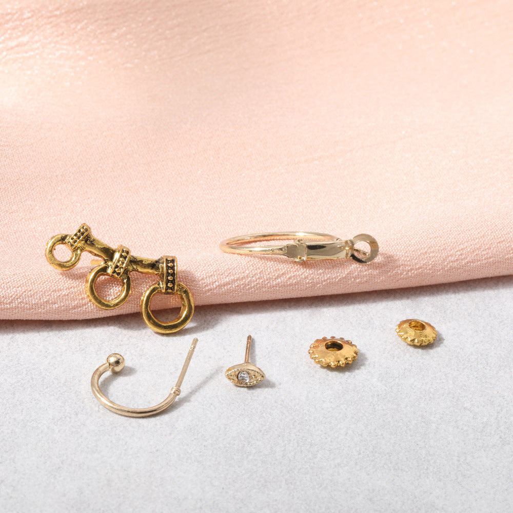 Stunning Gold Set for Daily Wear
