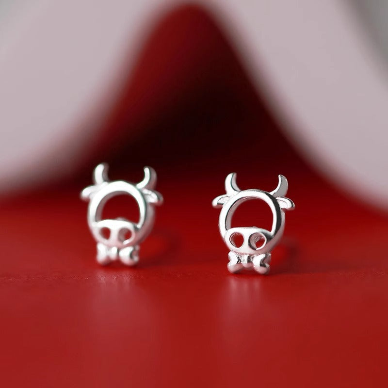 Charming Piece for Any Occasion