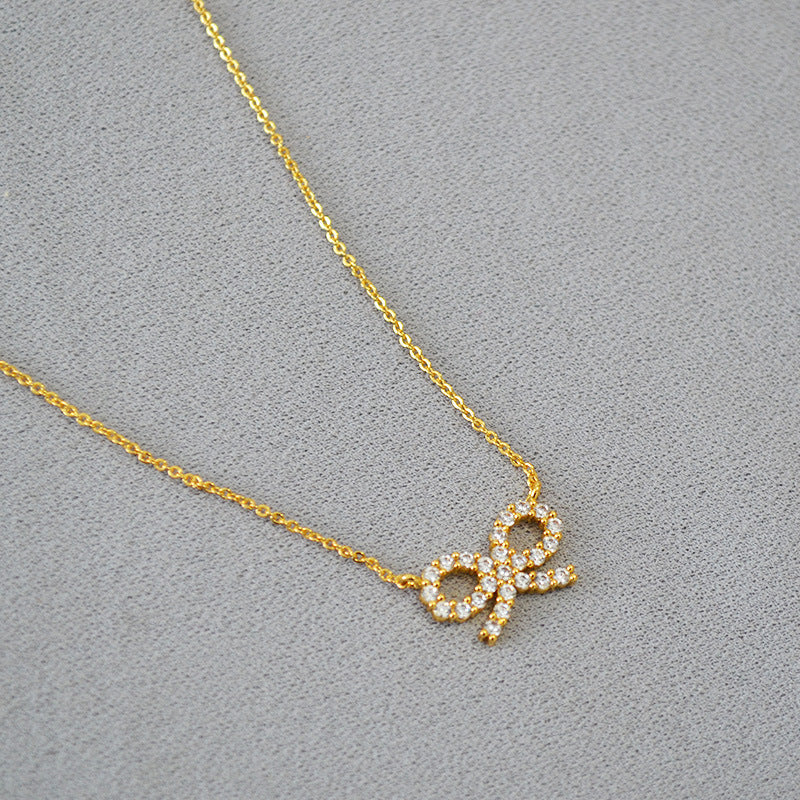 Classic Gold Necklace with Timeless Appeal