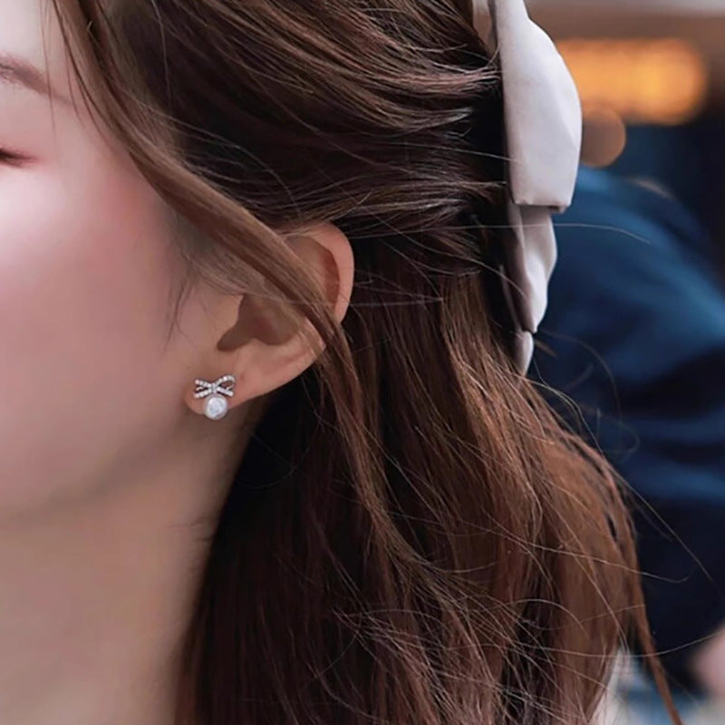 Romantic Pearl Earring for Special Moments