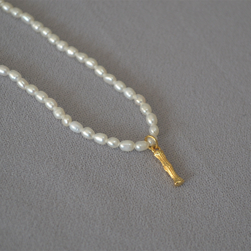 Romantic Pearl Necklace for Special Moments