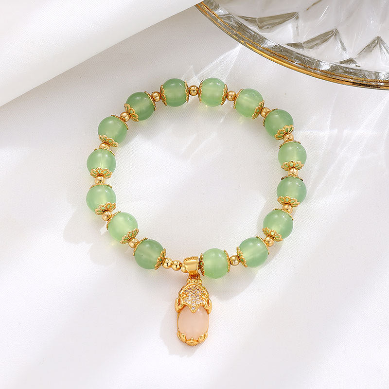 Classic Silver Bracelet with Timeless Appeal