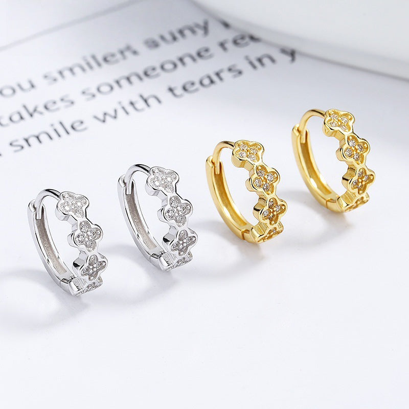 Charming Earring for Any Occasion