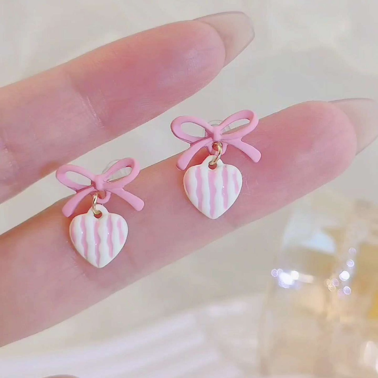 Charming Earring for Any Occasion
