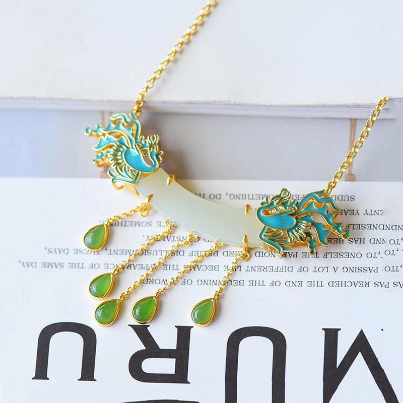 Charming Gold Set for Any Occasion