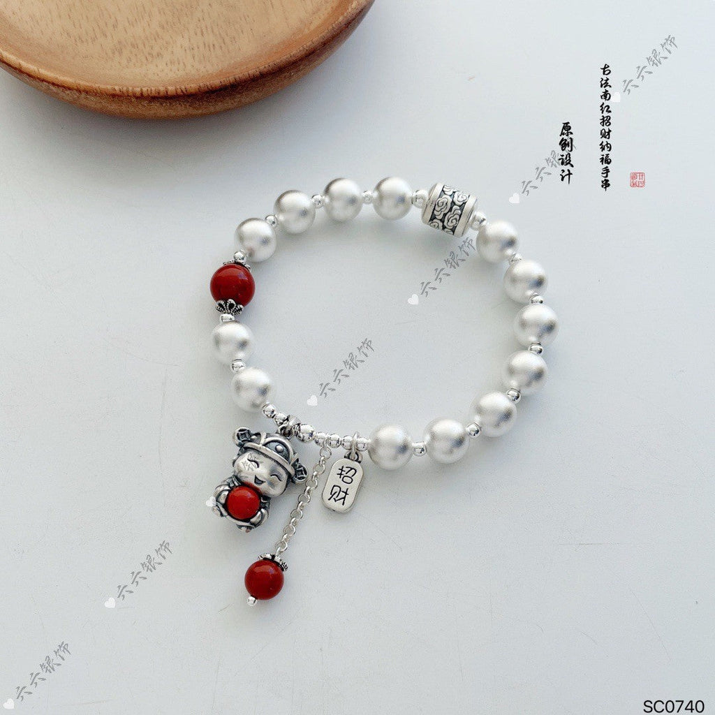 Stunning Silver Bracelet for Daily Wear