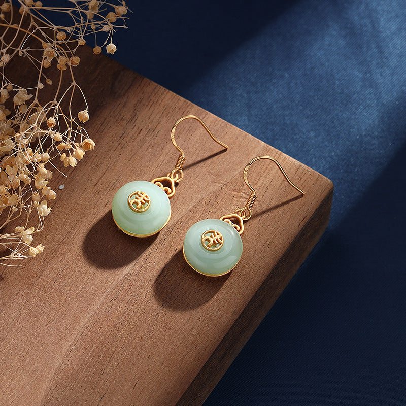 Stunning Gold Earring for Daily Wear