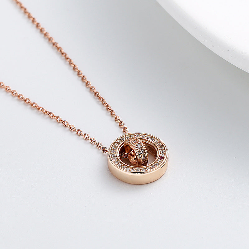 Charming Gold Necklace for Any Occasion