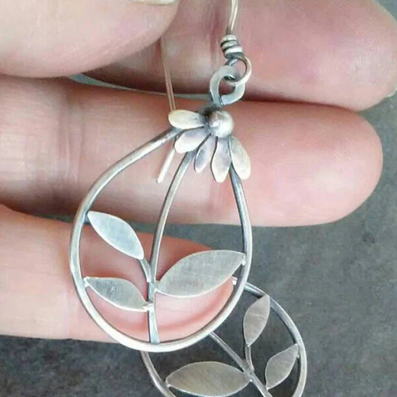Vintage Handmade Earring