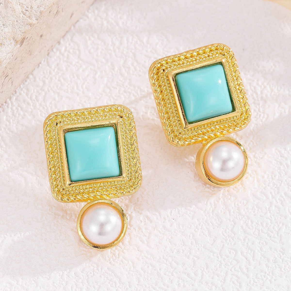 Vintage Handmade Earring