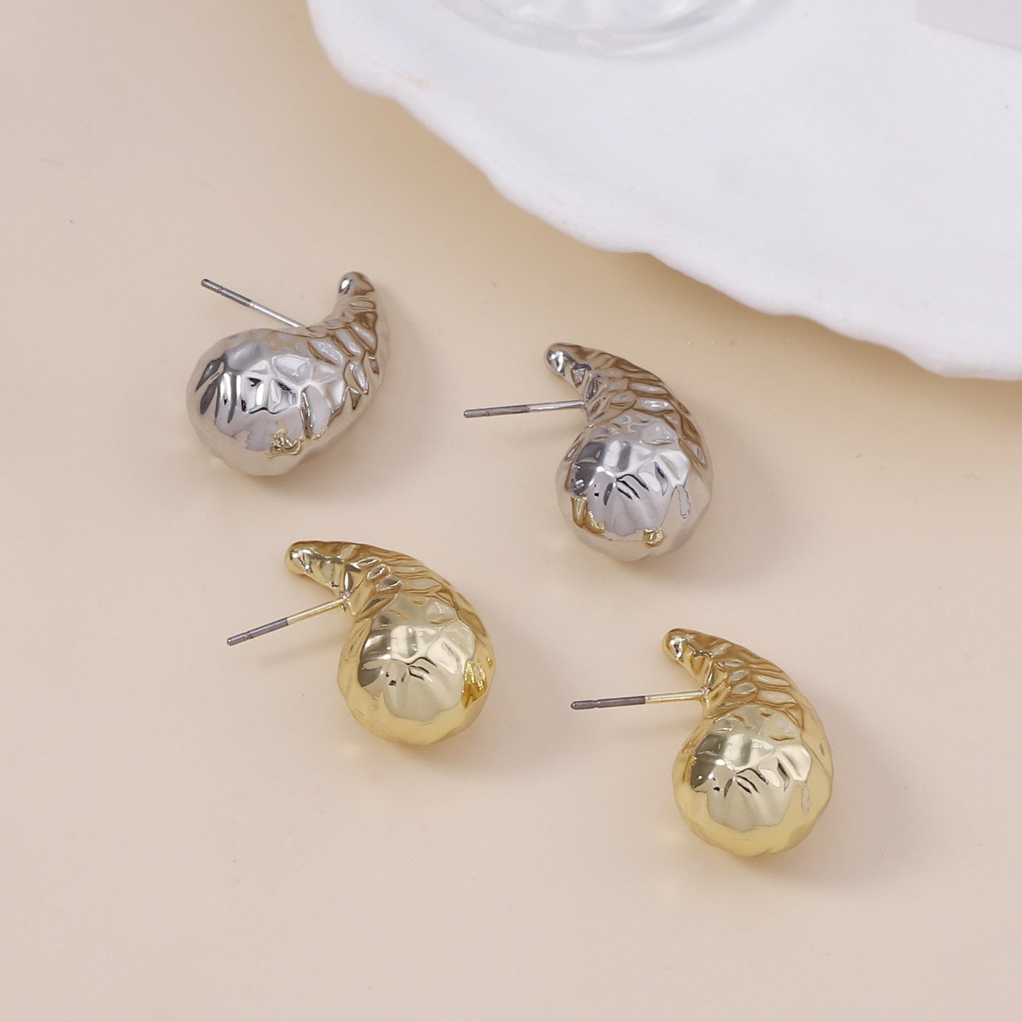 Vintage Handmade Earring
