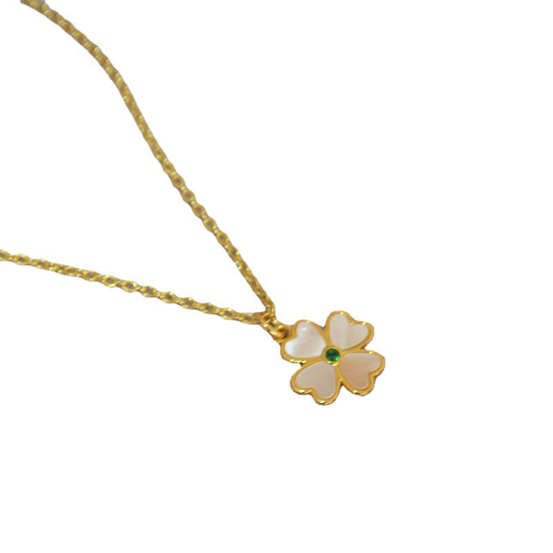 Stunning Pearl Necklace for Daily Wear