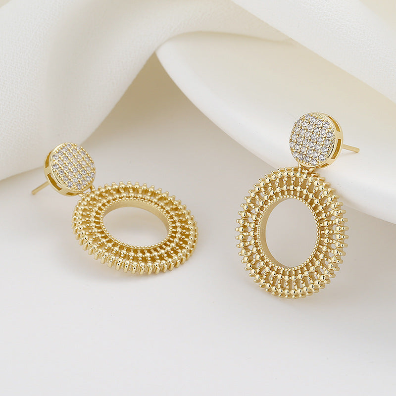 Beautiful Set with Unique Style