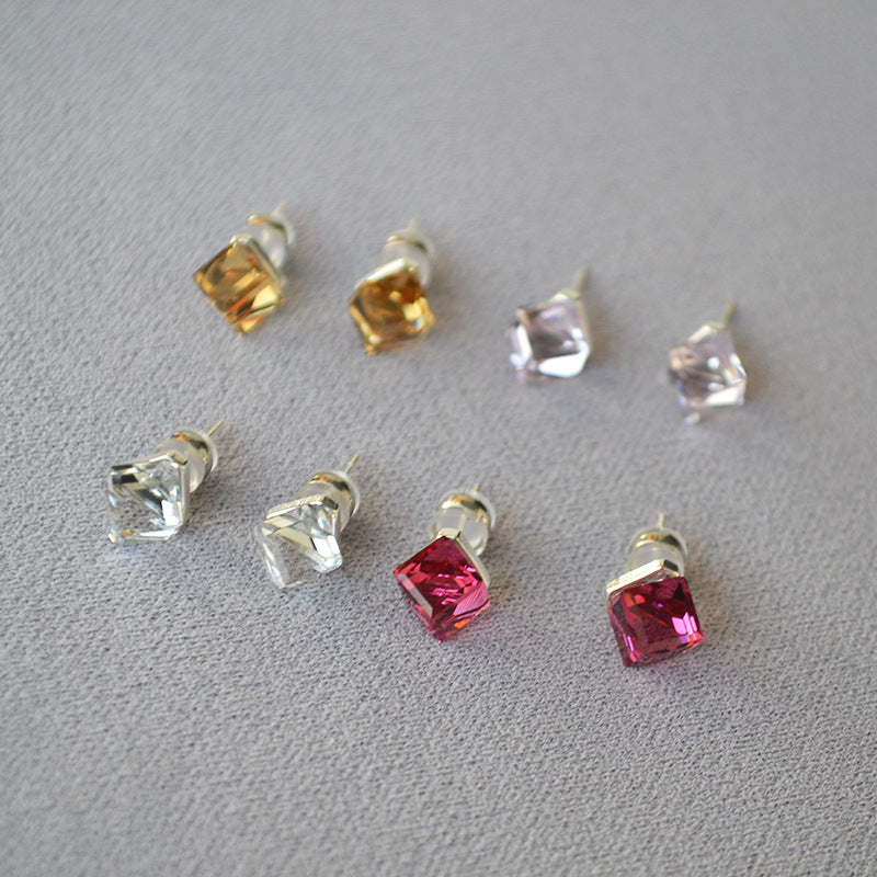 Stunning Silver Earring for Daily Wear