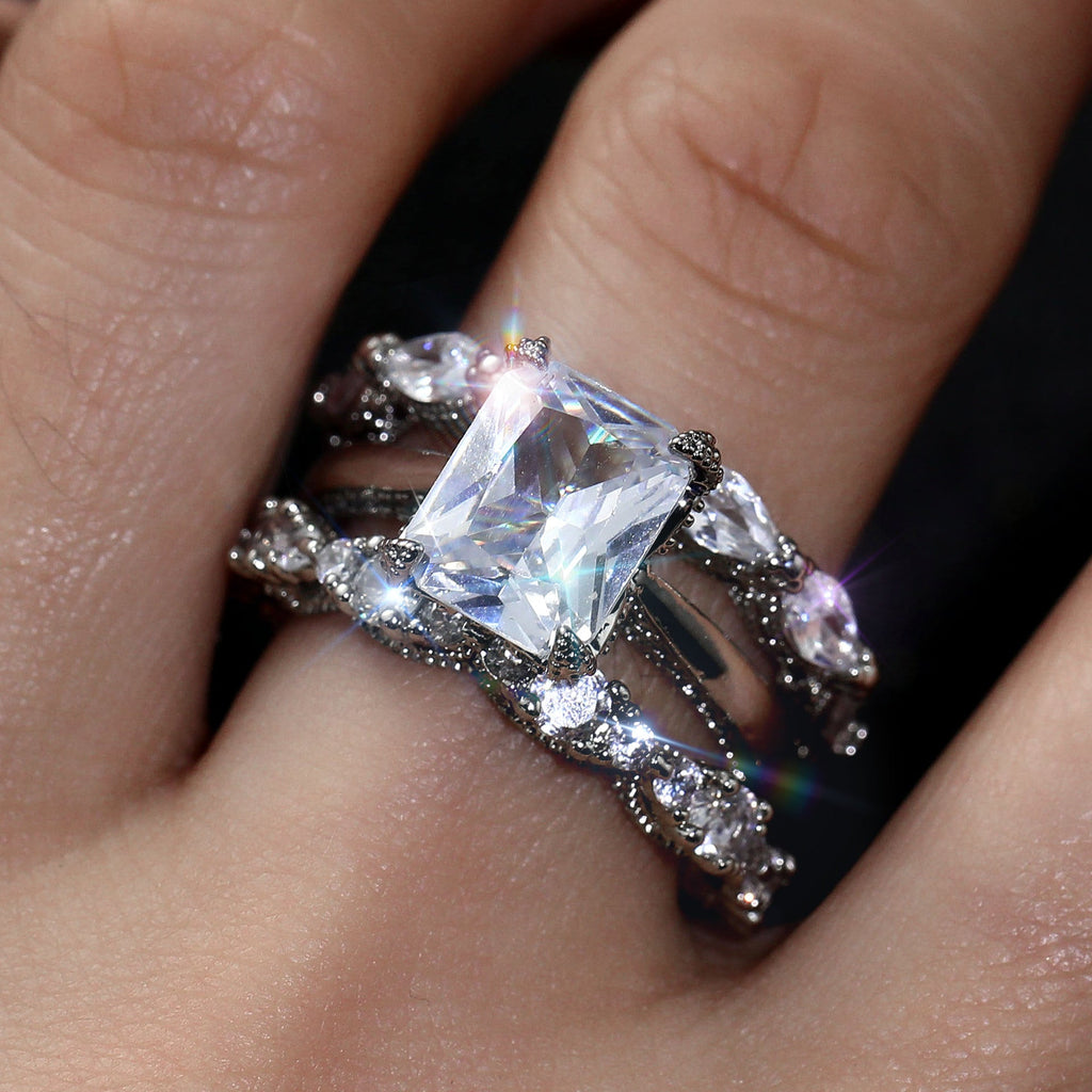 Beautiful Piece with Unique Style