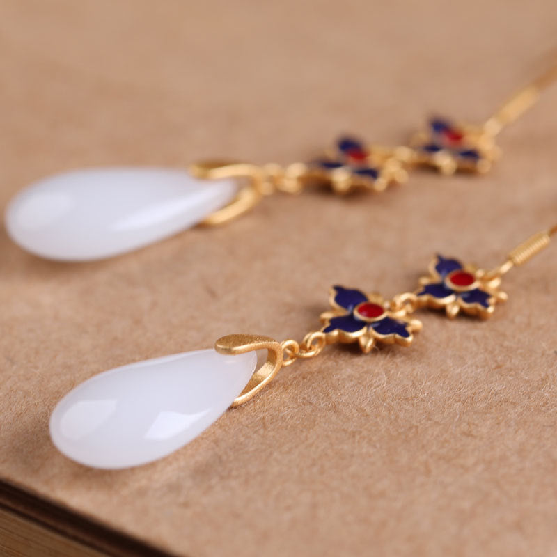 Charming Earring for Any Occasion
