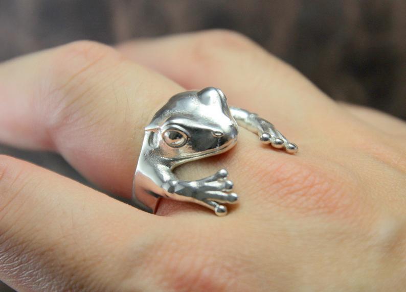 Classic Ring with Timeless Appeal