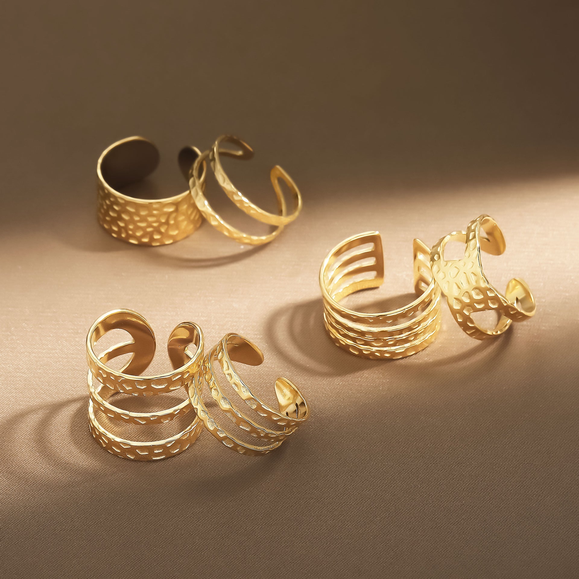 Romantic Gold Ring for Special Moments