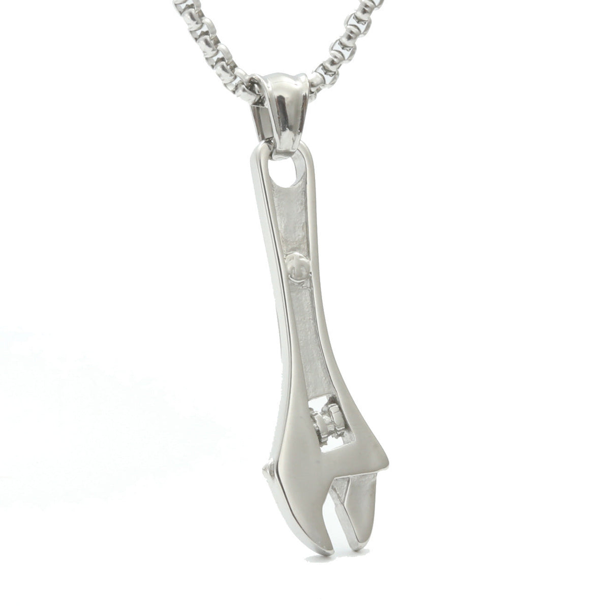 Charming Necklace for Any Occasion