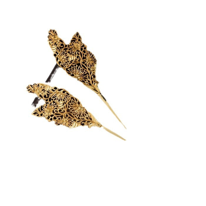 Elegant Gold Piece for Every Occasion