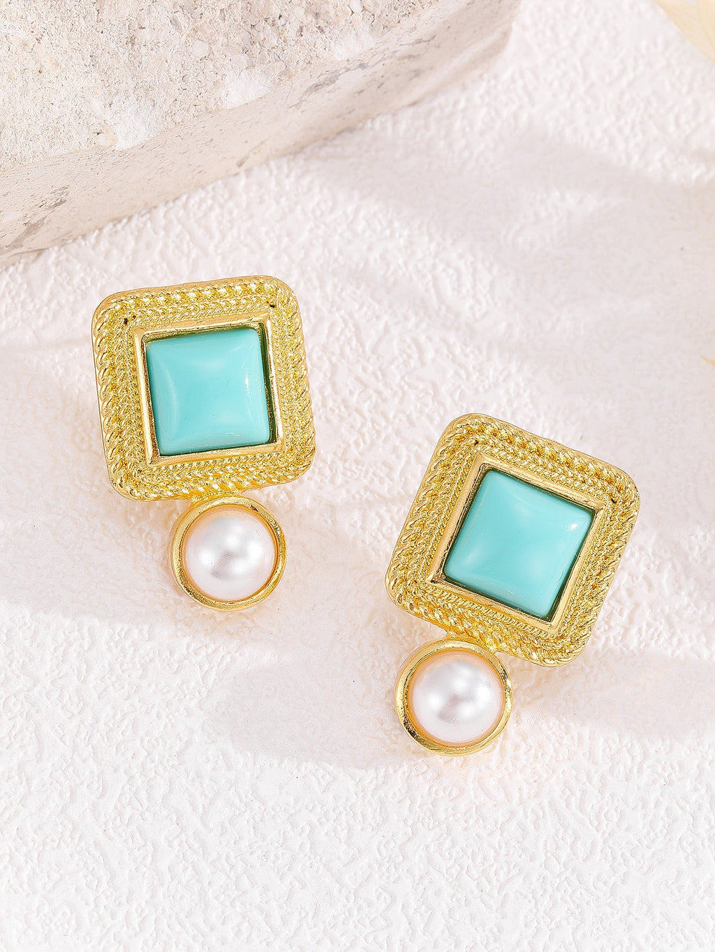 Vintage Handmade Earring