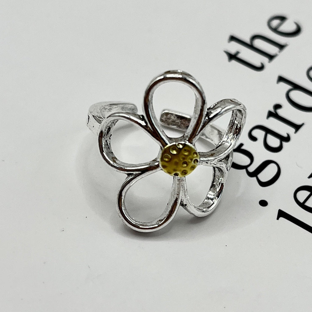 Classic Ring with Timeless Appeal
