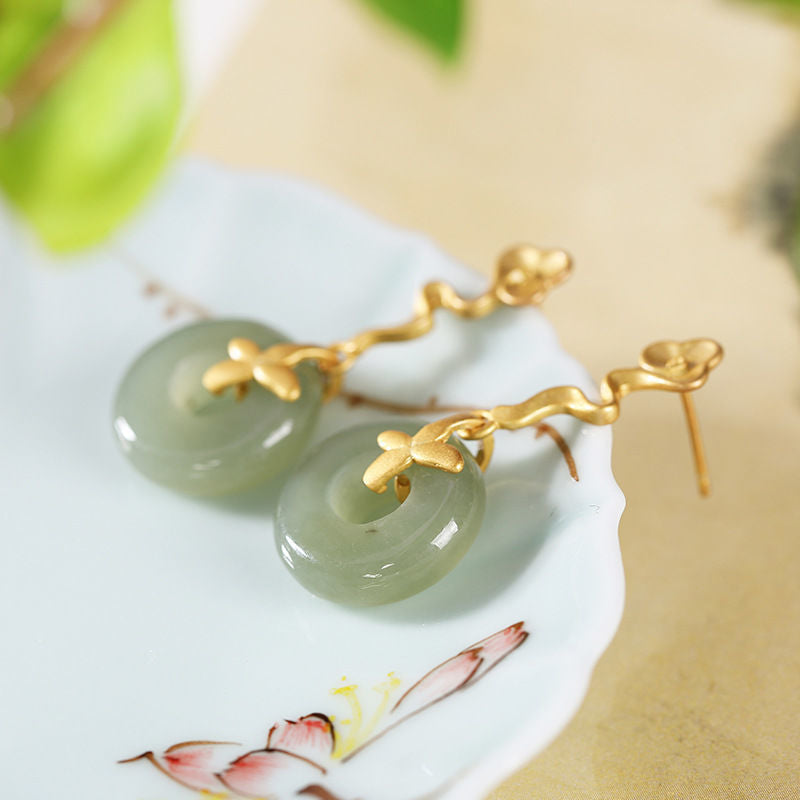 Classic Silver Earring with Timeless Appeal