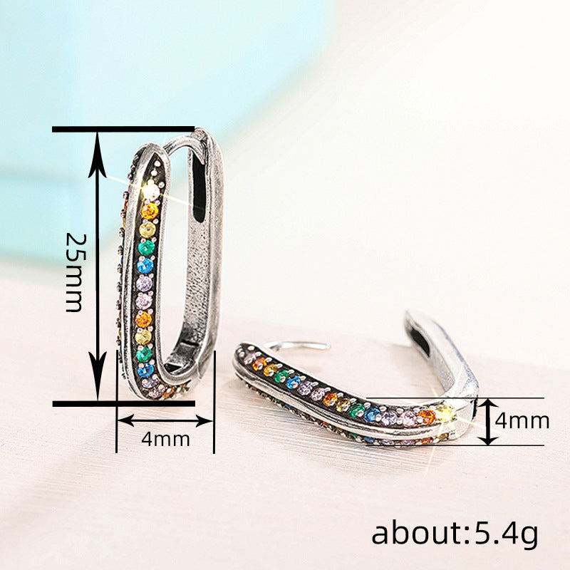 Charming Earring for Any Occasion