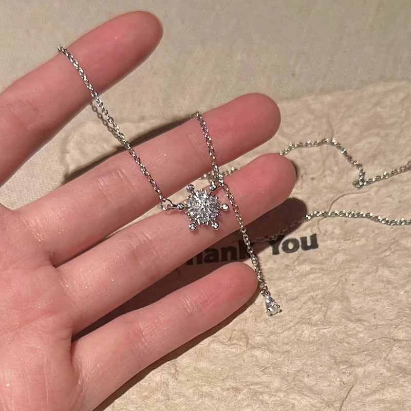 Stunning Necklace for Daily Wear