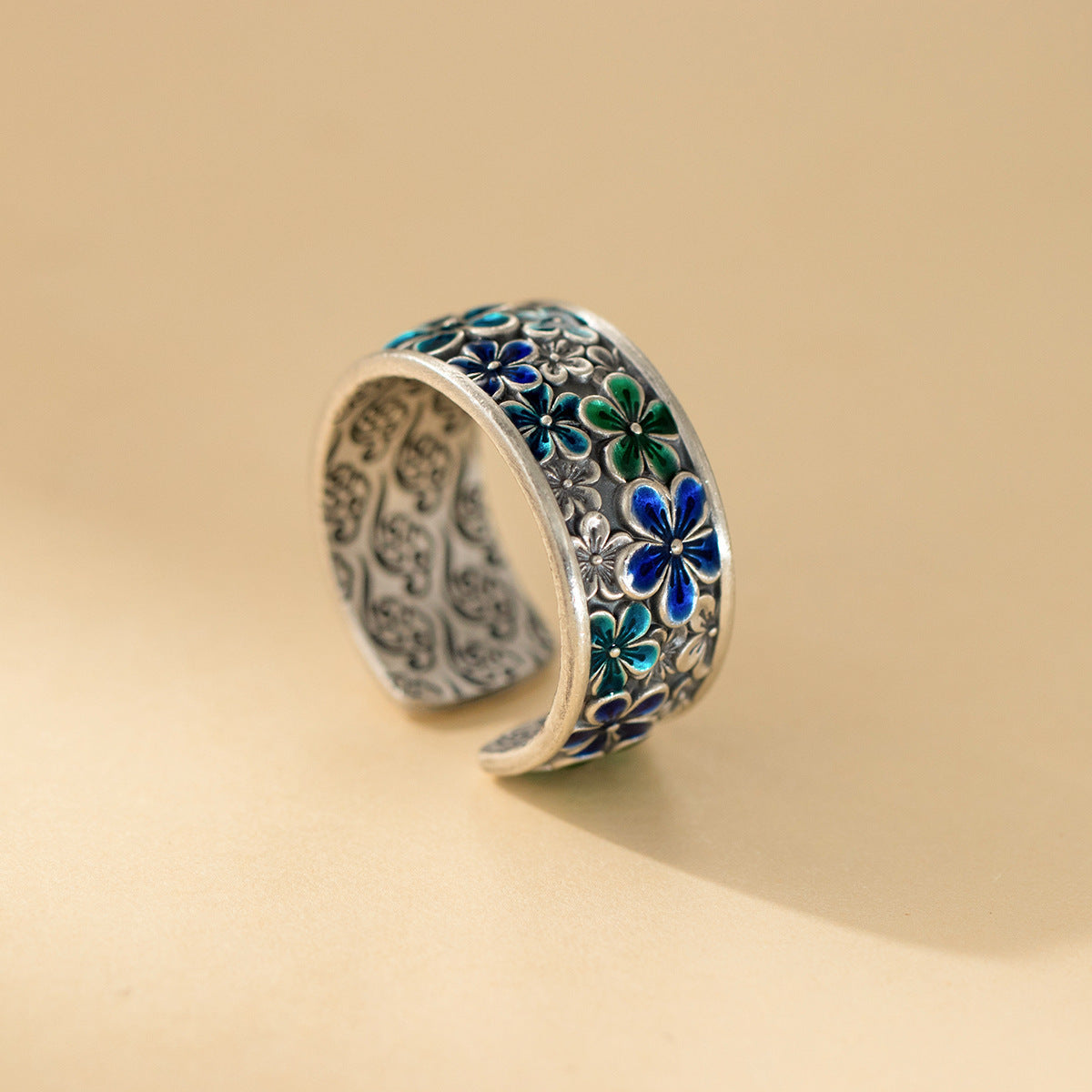 Beautiful Ring with Unique Style