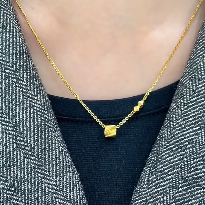 Elegant Piece for Every Occasion