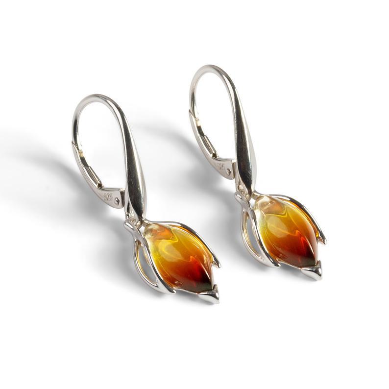Beautiful Set with Unique Style