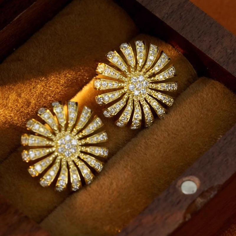 Elegant Earring for Every Occasion