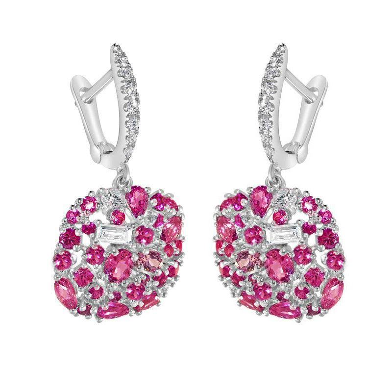 Classic Earring with Timeless Appeal