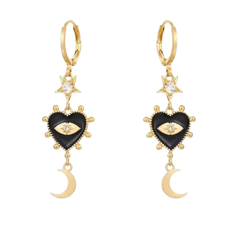 Classic Gold Earring with Timeless Appeal