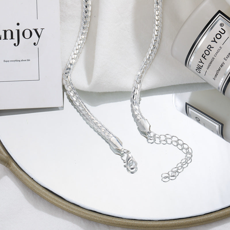 Stunning Necklace for Daily Wear