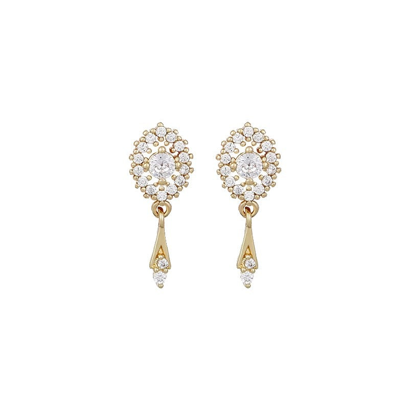 Stunning Earring for Daily Wear